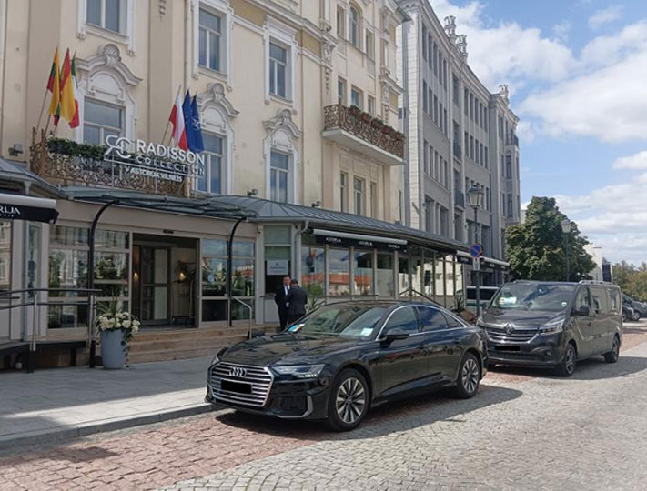 Automobilių nuoma delegacijoms