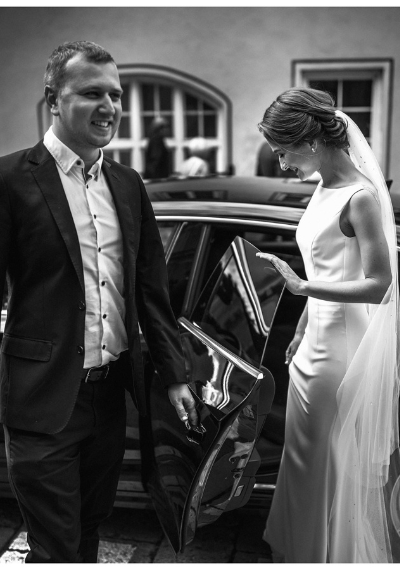 Car rental for weddings