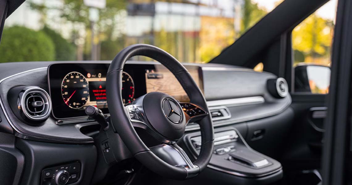 Luxury car rental for business trips