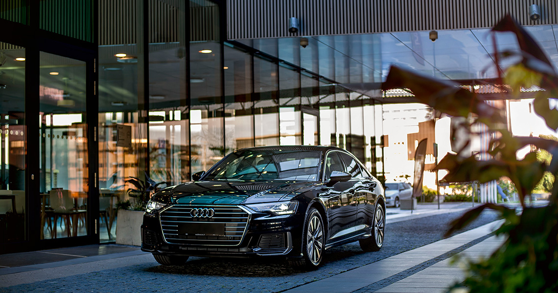 Luxurious audi rental