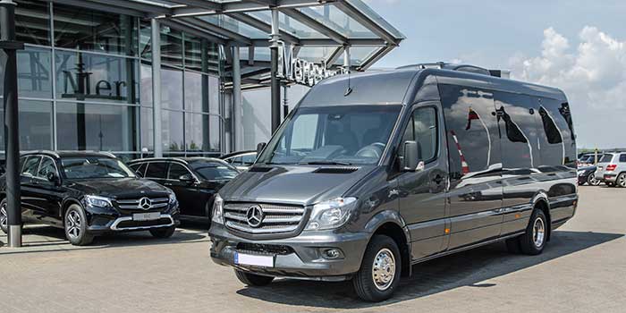 Luxurious minibus rental
