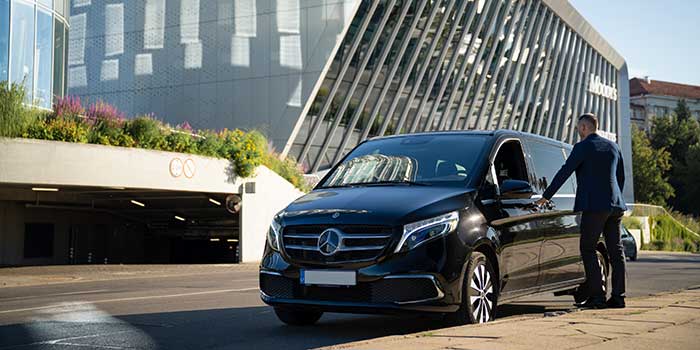 VIP minivan rental